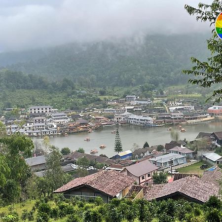 Hedreung Banrakthai Homestay And Camping Ban Rak Thai Esterno foto