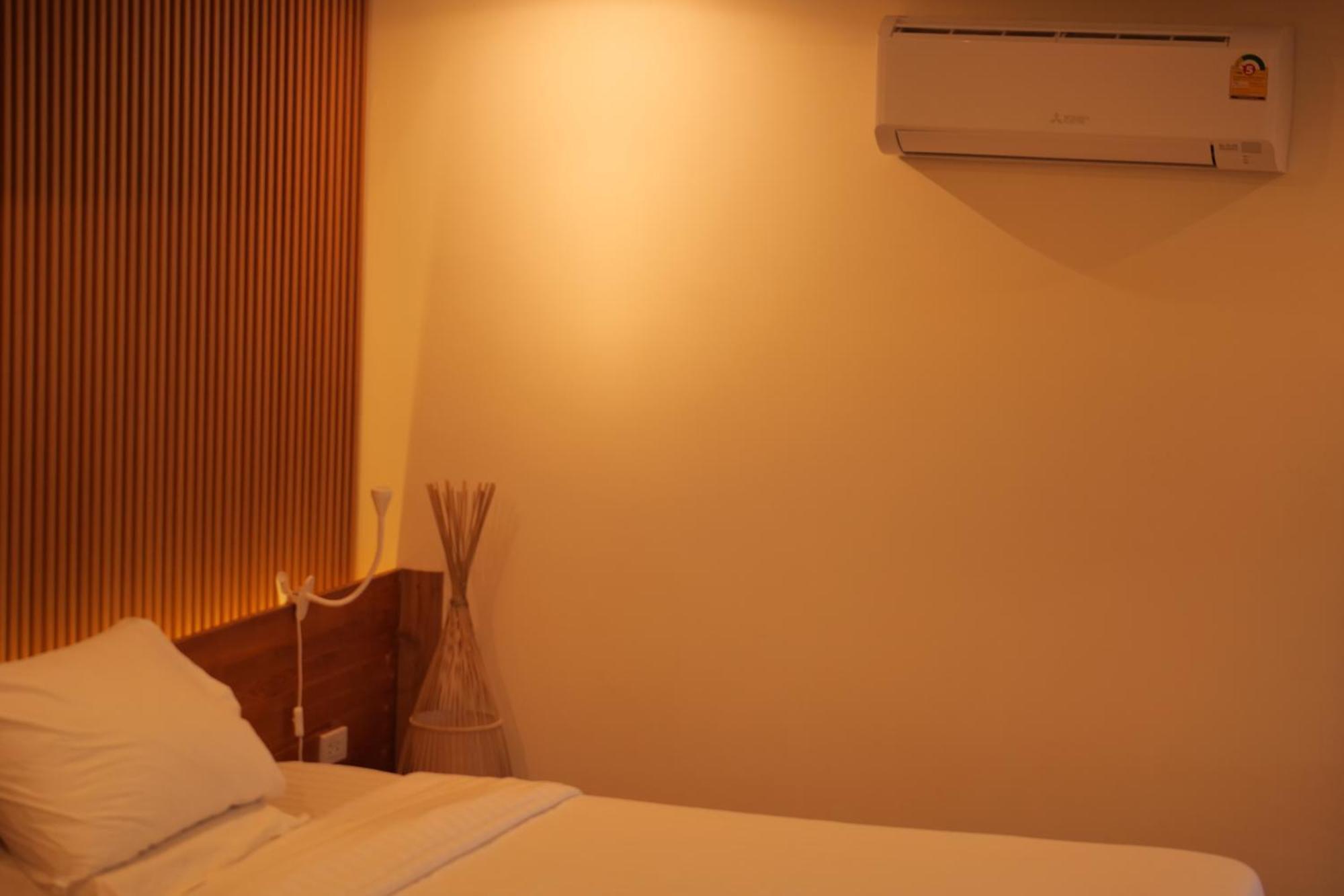 Hedreung Banrakthai Homestay And Camping Ban Rak Thai Esterno foto