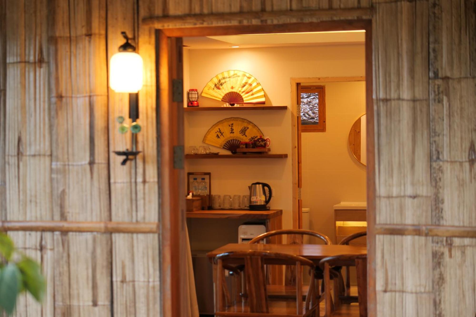Hedreung Banrakthai Homestay And Camping Ban Rak Thai Esterno foto