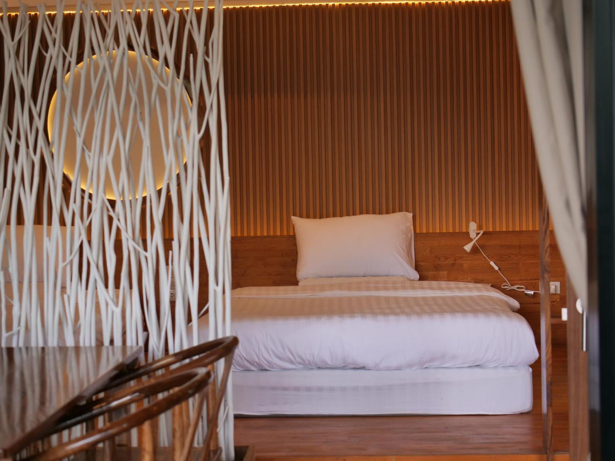 Hedreung Banrakthai Homestay And Camping Ban Rak Thai Esterno foto
